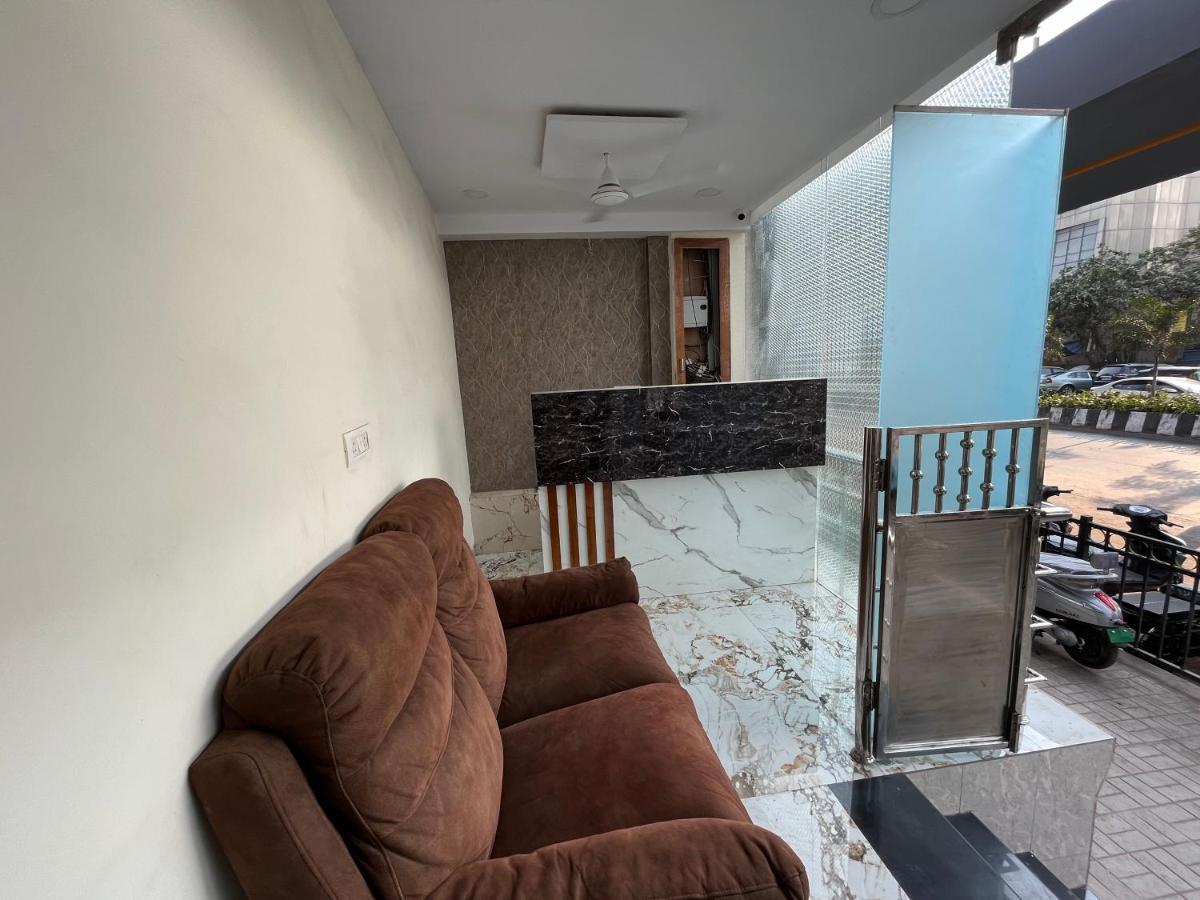 Hotel Delmond Prime- Near Nesco - Mumbai, Mumbai